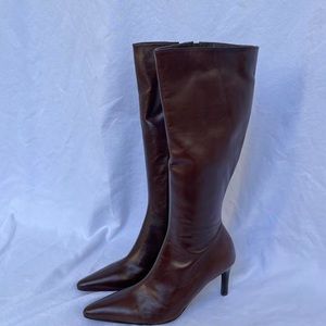 SOLD BARNEY’S NEW YORK VINTAGE GENUINE LEATHER FOTTED BOOTS